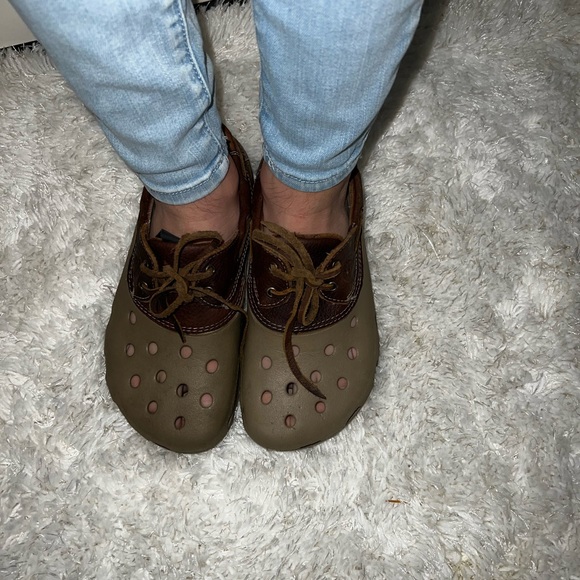 Crocs Brown Leather Islander Pitcrew Sport Boat - Picture 5 of 8